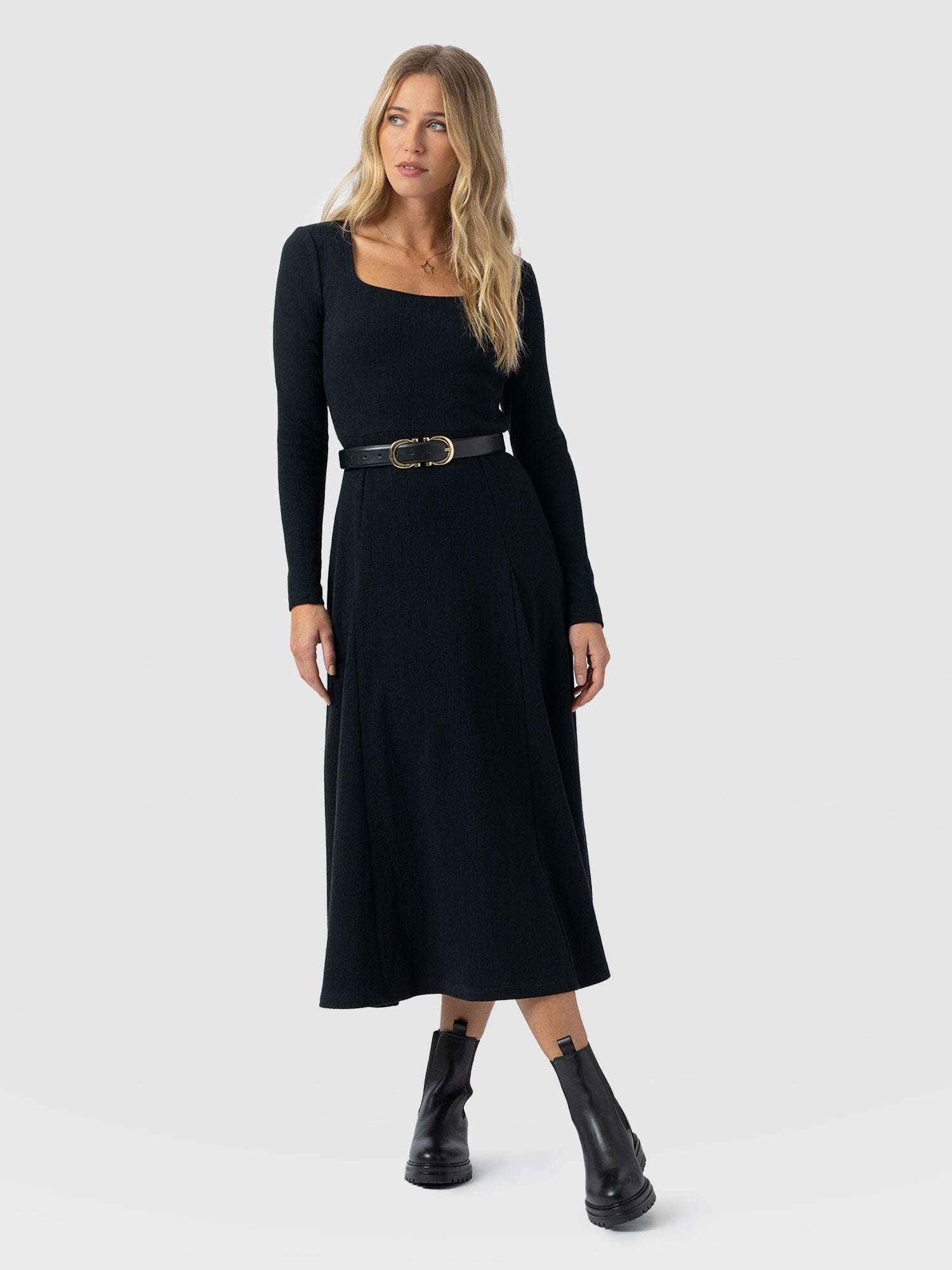 Akia Long Sleeve Dress - Black - Women's Dresses | Saint + Sofia® UK